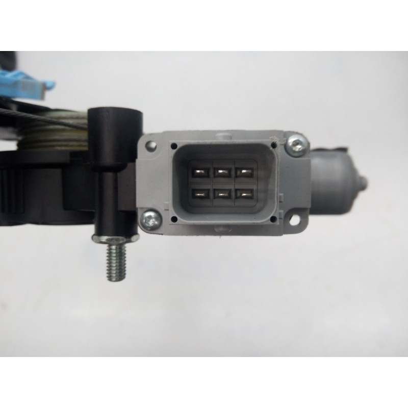 Recambio de elevalunas delantero derecho para fiat doblo autobús (263_) 1.3 d multijet (263axu1a) referencia OEM IAM 37357000  