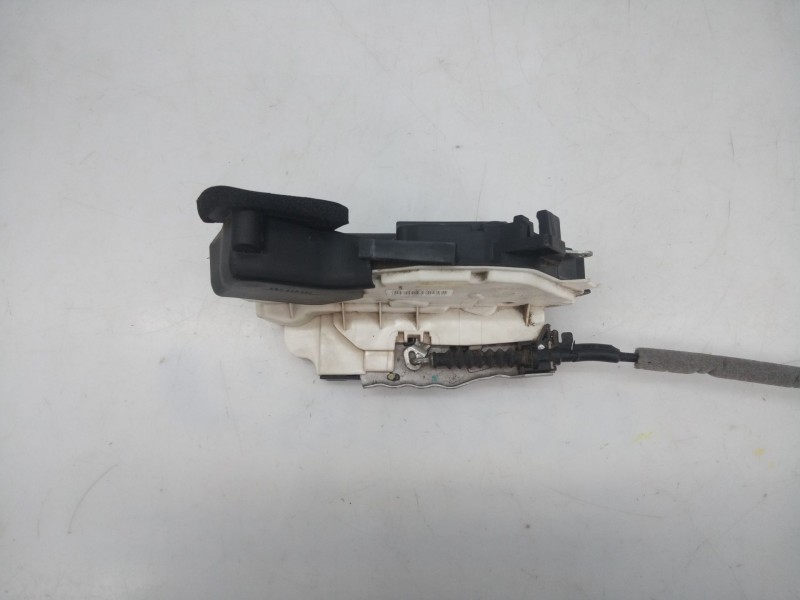 Recambio de cerradura puerta delantera derecha para volkswagen polo (6r1) trend referencia OEM IAM   