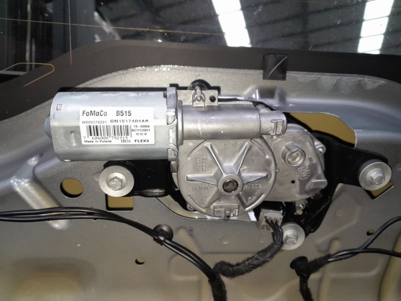 Recambio de motor limpia trasero para ford ecosport 1.0 ecoboost referencia OEM IAM GN1517404AB  