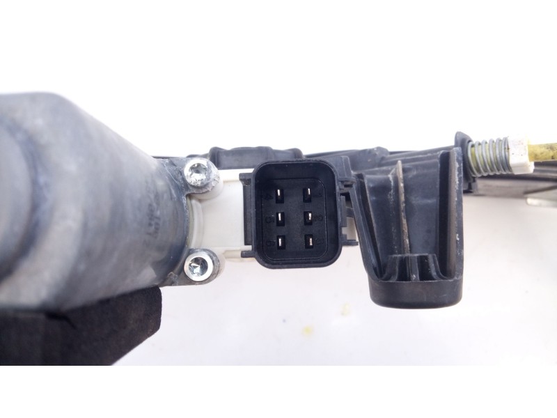 Recambio de elevalunas delantero derecho para land rover range rover velar referencia OEM IAM J8A2223200AB C39789101 E1-B4-4-1