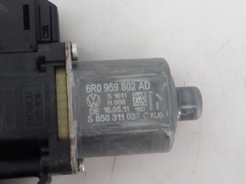 Recambio de elevalunas delantero derecho para volkswagen polo (6r1) trend referencia OEM IAM 6R0959802AD  