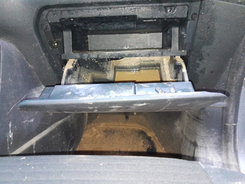 Recambio de guantera para ford ecosport 1.0 ecoboost referencia OEM IAM   