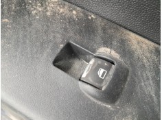 MANDO ELEVALUNAS DELANTERO DERECHO 