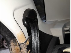 CINTURON SEGURIDAD TRASERO DERECHO 