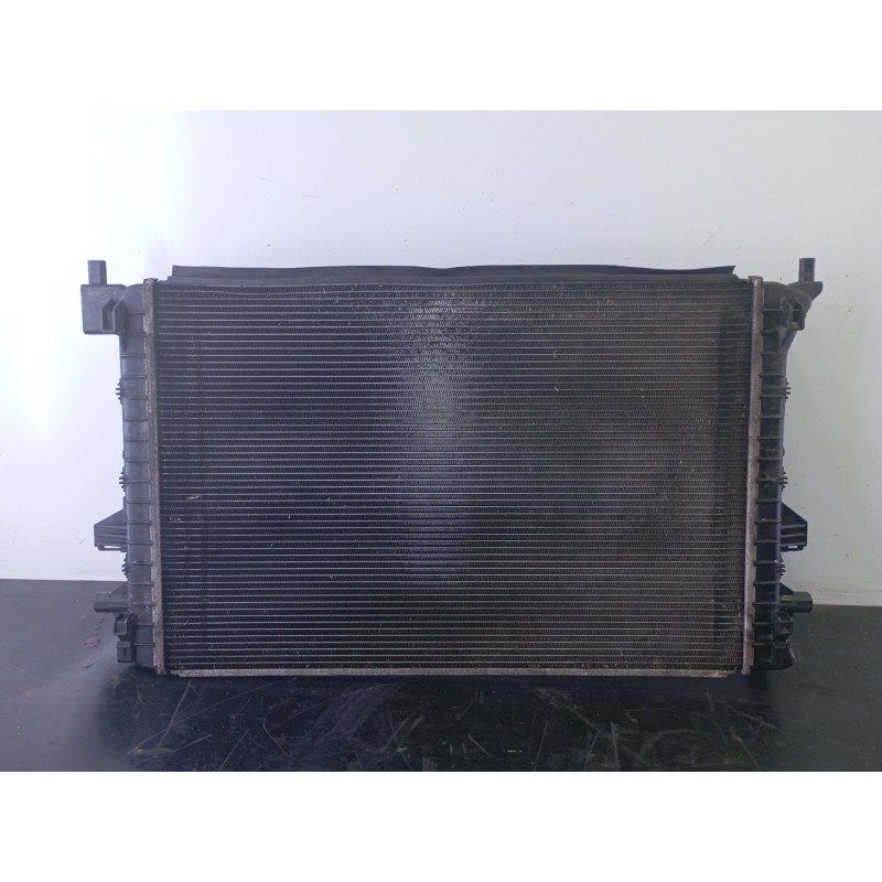Recambio de radiador agua para audi q2 (gab) design edition referencia OEM IAM 5Q0121251GF  