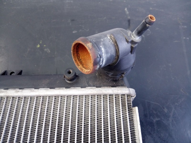 Recambio de radiador agua para volkswagen passat berlina (3c2) advance referencia OEM IAM 3C0121253AR  