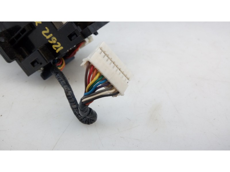 Recambio de mando intermitentes para volvo xc60 momentum drive referencia OEM IAM 31264162  