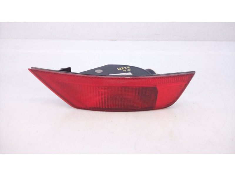 Recambio de piloto trasero derecho de paragolpes para ford kuga (cbs) titanium referencia OEM IAM   