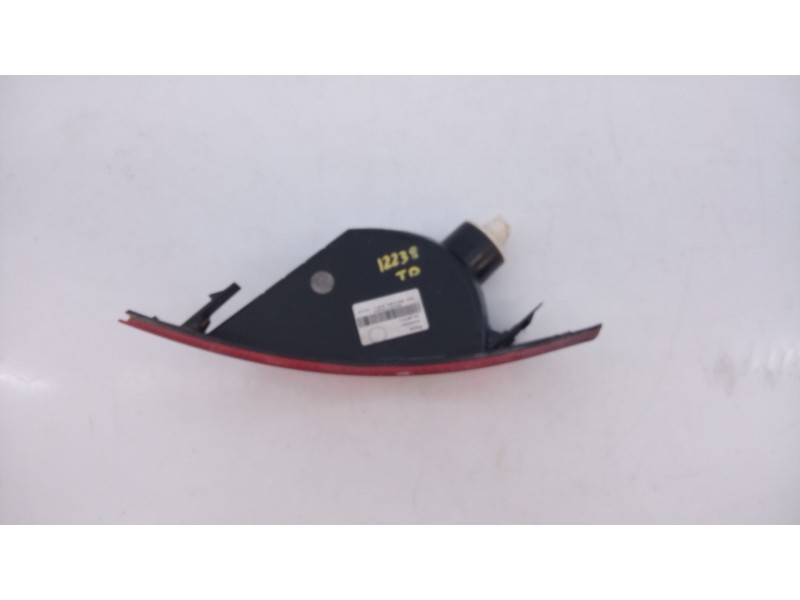 Recambio de piloto trasero derecho de paragolpes para ford kuga (cbs) titanium referencia OEM IAM   