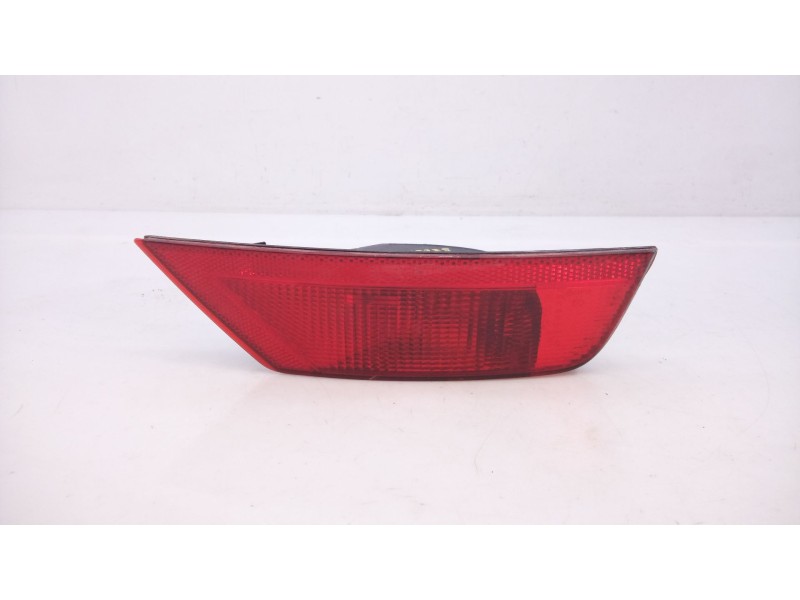 Recambio de piloto trasero derecho de paragolpes para ford kuga (cbs) titanium referencia OEM IAM   