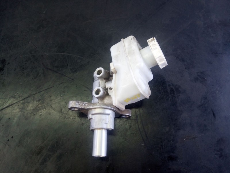 Recambio de bomba freno para mitsubishi l 200 diamant edition 4wd referencia OEM IAM 815492  