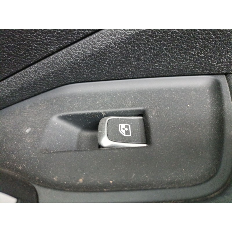 Recambio de mando elevalunas trasero derecho para audi q2 (gab, gag) 35 tfsi referencia OEM IAM   