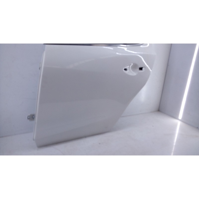 Recambio de puerta trasera izquierda para mazda 3 lim. () evolution referencia OEM IAM   