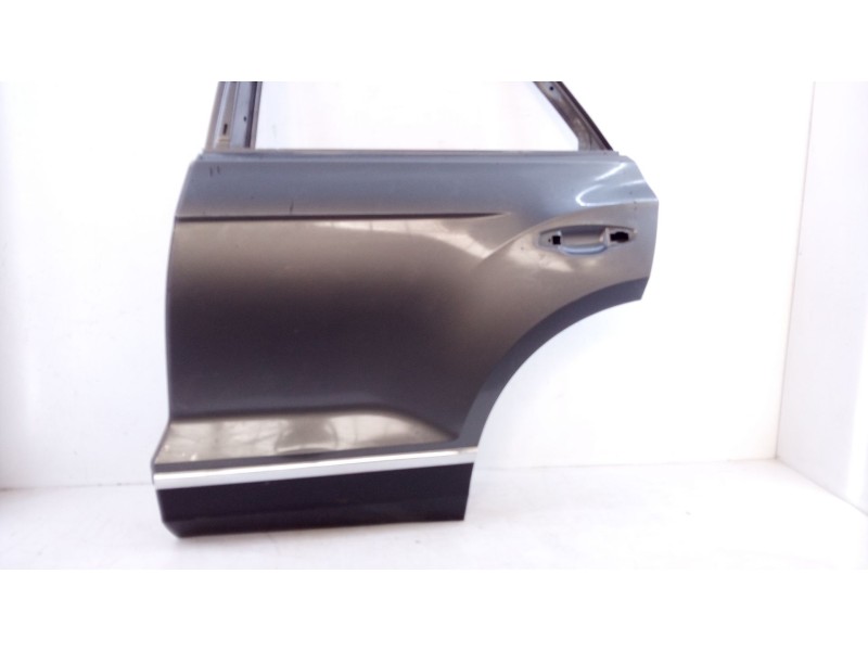Recambio de puerta trasera izquierda para volkswagen t-roc sport referencia OEM IAM   E4-B2-4