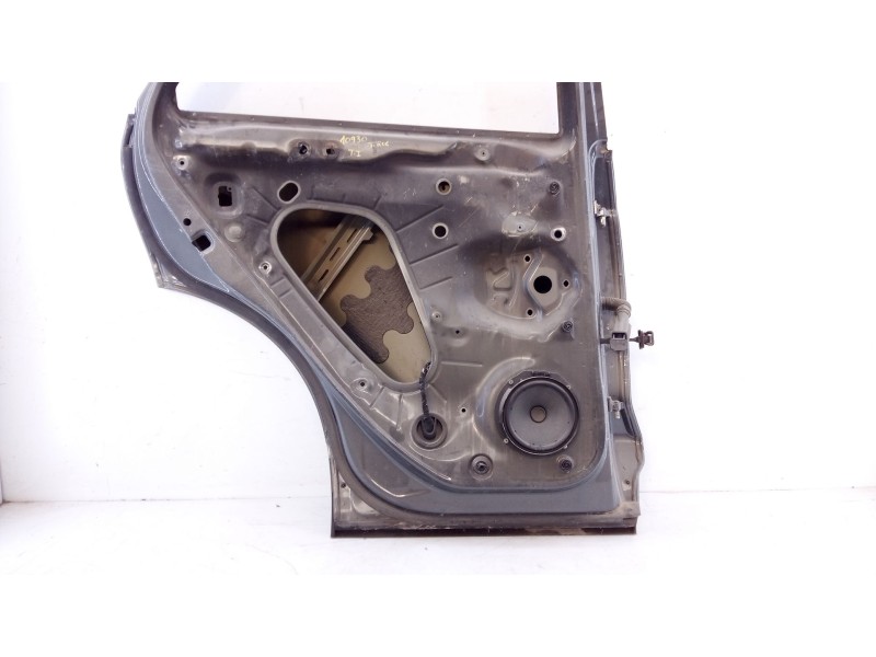Recambio de puerta trasera izquierda para volkswagen t-roc sport referencia OEM IAM   E4-B2-4