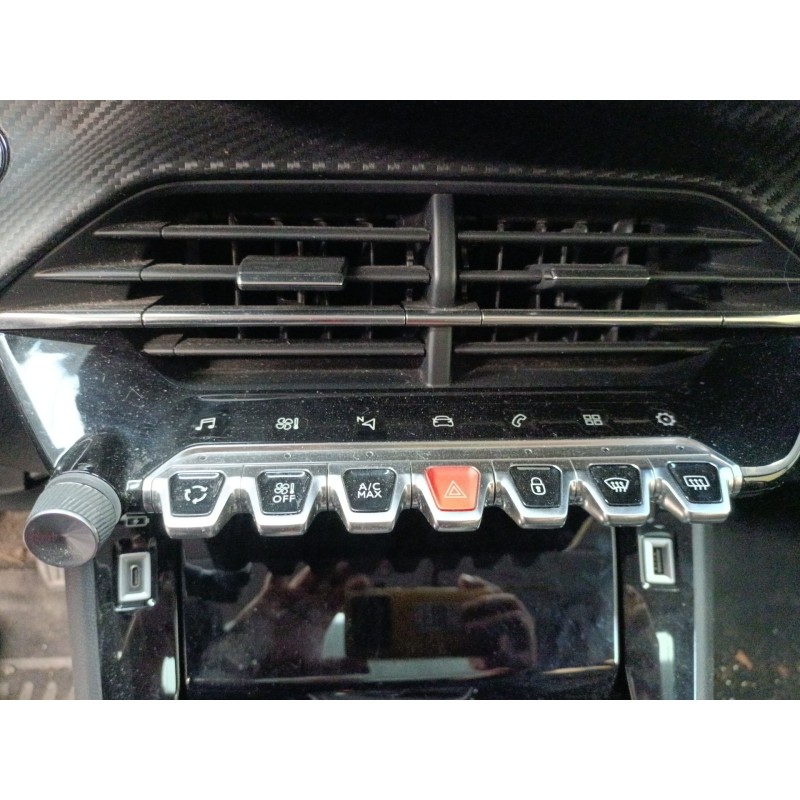 Recambio de sistema navegacion gps para peugeot 208 ii (ub_, up_, uw_, uj_) 1.2 puretech 100 referencia OEM IAM   