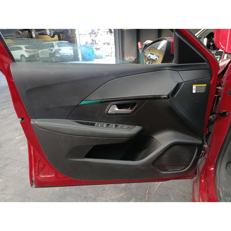 Recambio de guarnecido puerta delantera izquierda para peugeot 208 ii (ub_, up_, uw_, uj_) 1.2 puretech 100 referencia OEM IAM  