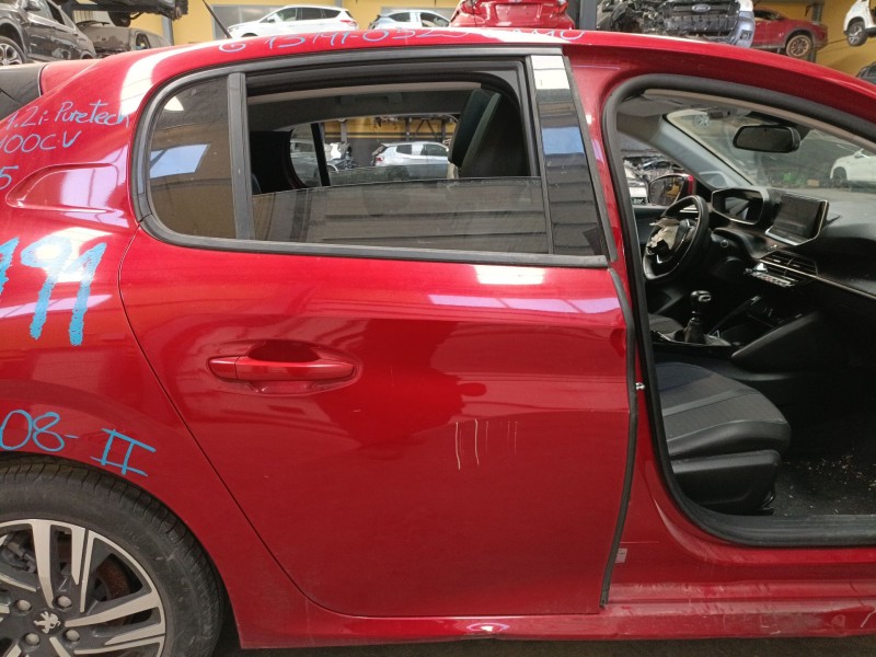 Recambio de puerta trasera derecha para peugeot 208 ii (ub_, up_, uw_, uj_) 1.2 puretech 100 referencia OEM IAM   