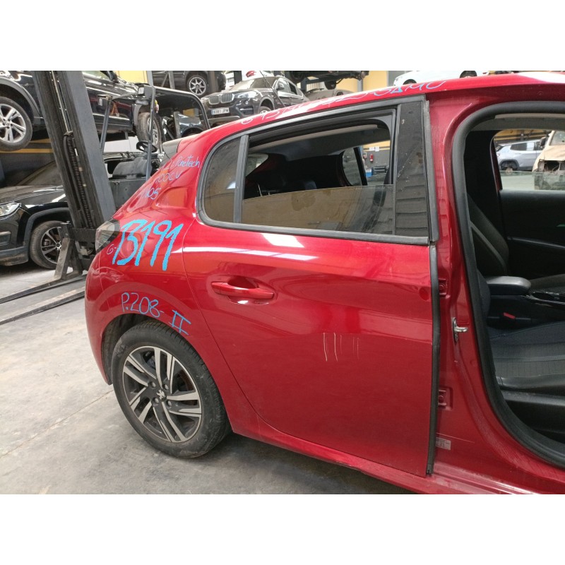 Recambio de puerta trasera derecha para peugeot 208 ii (ub_, up_, uw_, uj_) 1.2 puretech 100 referencia OEM IAM   
