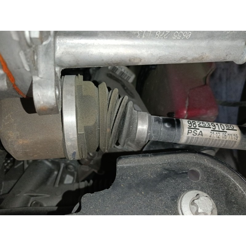 Recambio de transmision delantera izquierda para peugeot 208 ii (ub_, up_, uw_, uj_) 1.2 puretech 100 referencia OEM IAM 9825391