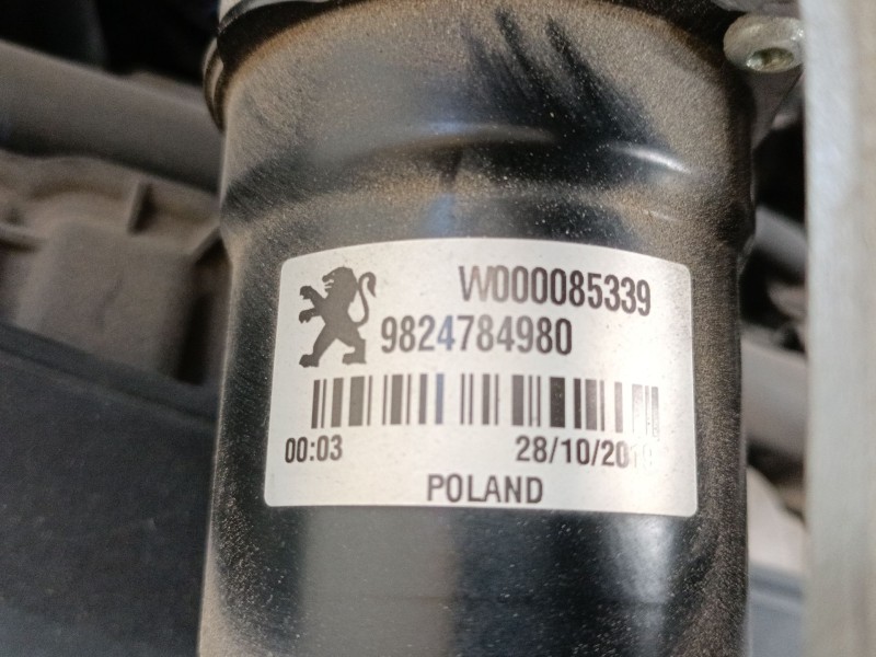 Recambio de motor limpia delantero para peugeot 208 ii (ub_, up_, uw_, uj_) 1.2 puretech 100 referencia OEM IAM 9824784980  