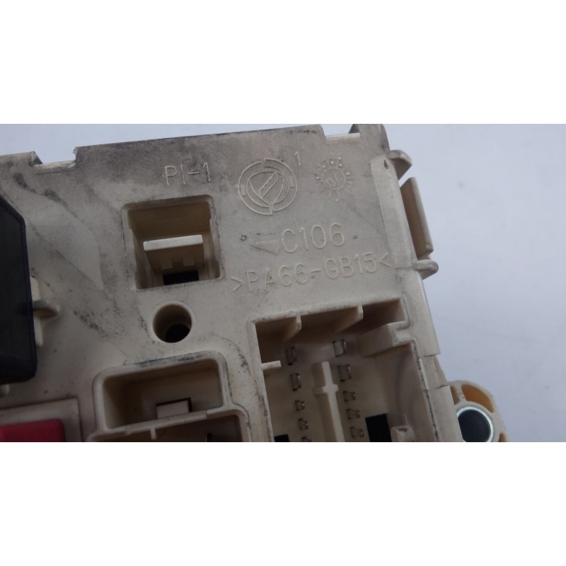 Recambio de caja reles / fusibles para fiat ducato furgoneta (250_) 120 multijet 2,3 d referencia OEM IAM PA66GB15  E3-A4-22-2