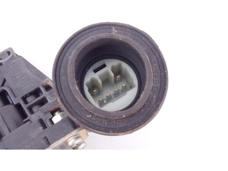 Recambio de elevalunas delantero derecho para toyota rav 4 advance referencia OEM IAM 8571035180  