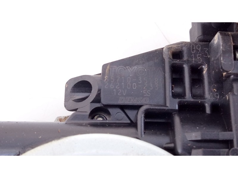 Recambio de elevalunas delantero derecho para toyota rav 4 advance referencia OEM IAM 8571035180  