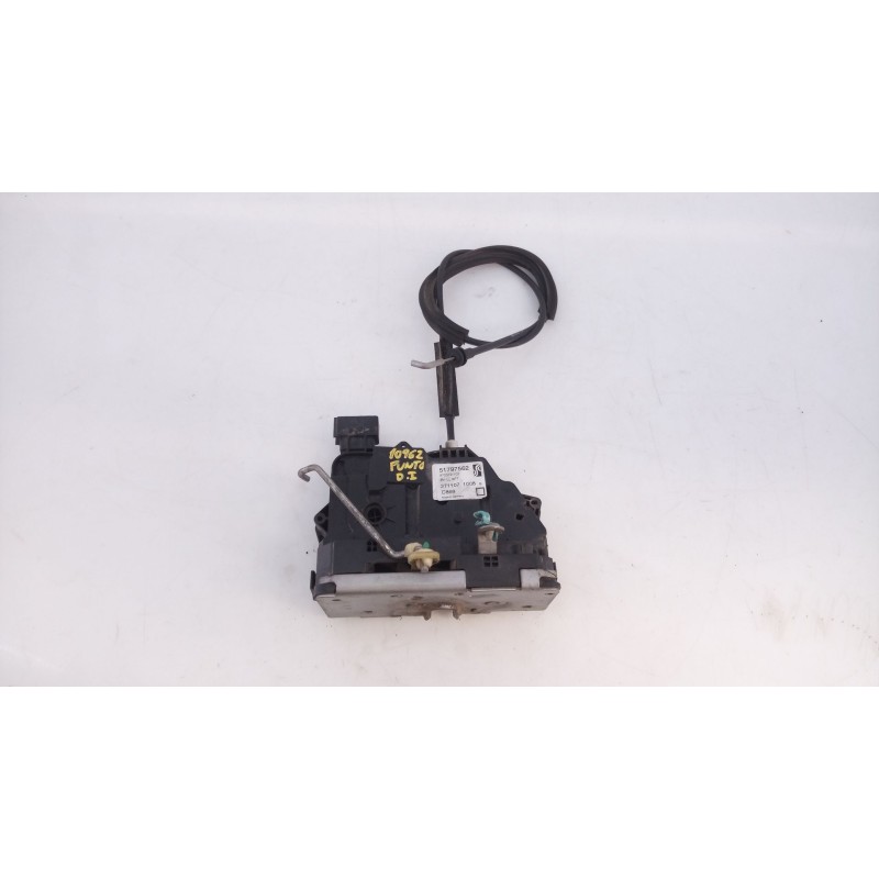 Recambio de cerradura puerta delantera izquierda para fiat grande punto (199) 1.3 16v multijet active (55kw) referencia OEM IAM 