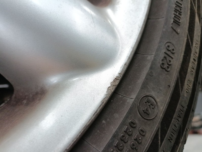 Recambio de llanta para mini mini countryman (r60) cooper s referencia OEM IAM 225/45/18  