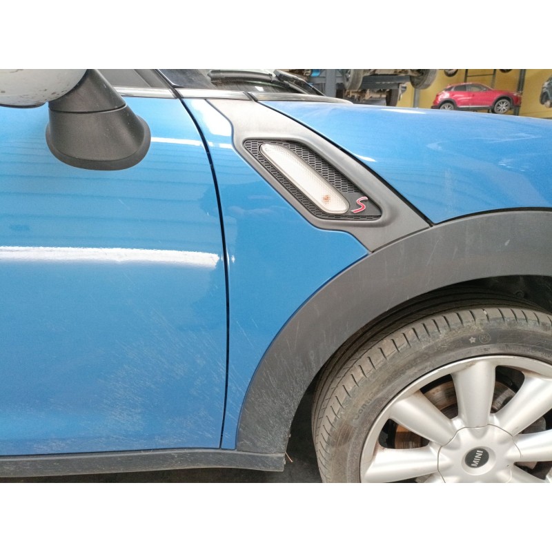 Recambio de aleta delantera derecha para mini mini countryman (r60) cooper s referencia OEM IAM   