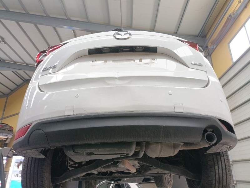 Recambio de paragolpes trasero para mazda cx-5 (kf) 2.2 d referencia OEM IAM   