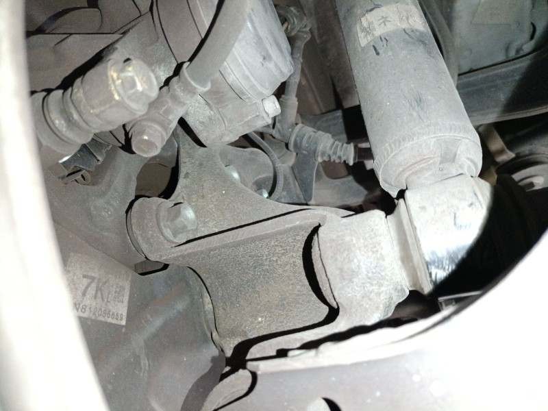 Recambio de mangueta trasera izquierda para mazda cx-5 (kf) 2.2 d referencia OEM IAM   