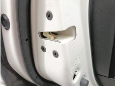 CERRADURA PUERTA TRASERA IZQUIERDA 