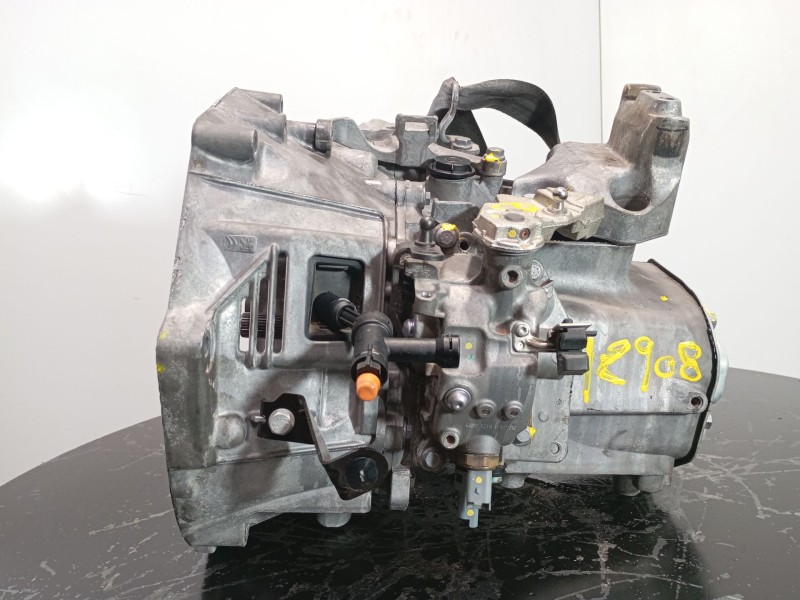 Recambio de caja cambios para peugeot 3008 gt line referencia OEM IAM 20EA78  