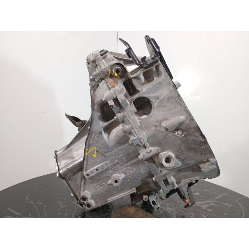 Recambio de caja cambios para peugeot 3008 gt line referencia OEM IAM 20EA78  