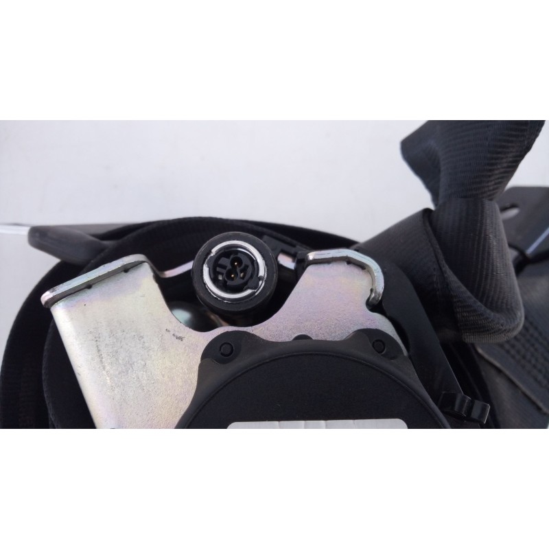 Recambio de cinturon seguridad trasero izquierdo para land rover range rover velar referencia OEM IAM 631752900C  