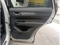 Recambio de guarnecido puerta trasera derecha para mazda cx-5 (kf) 2.2 d referencia OEM IAM   