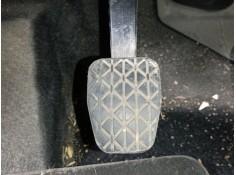 PEDAL EMBRAGUE 