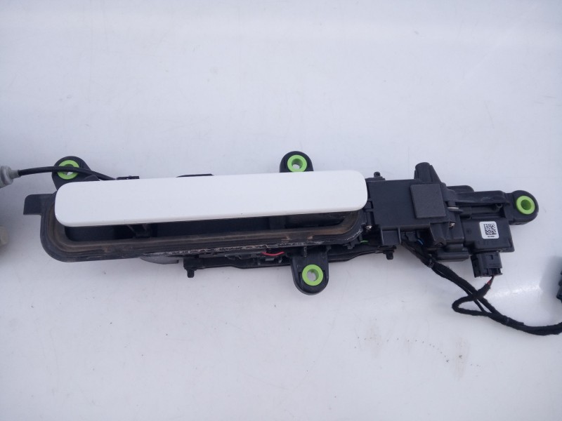 Recambio de cerradura puerta trasera derecha para land rover range rover evoque (l551) 2.0 d165 referencia OEM IAM   