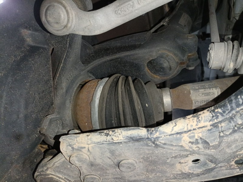 Recambio de mangueta delantera izquierda para ford kuga ii (dm2) 1.5 tdci referencia OEM IAM   