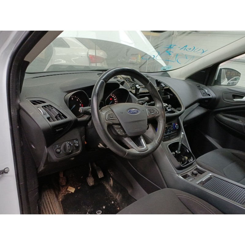 ford kuga ii (dm2) del año 2017