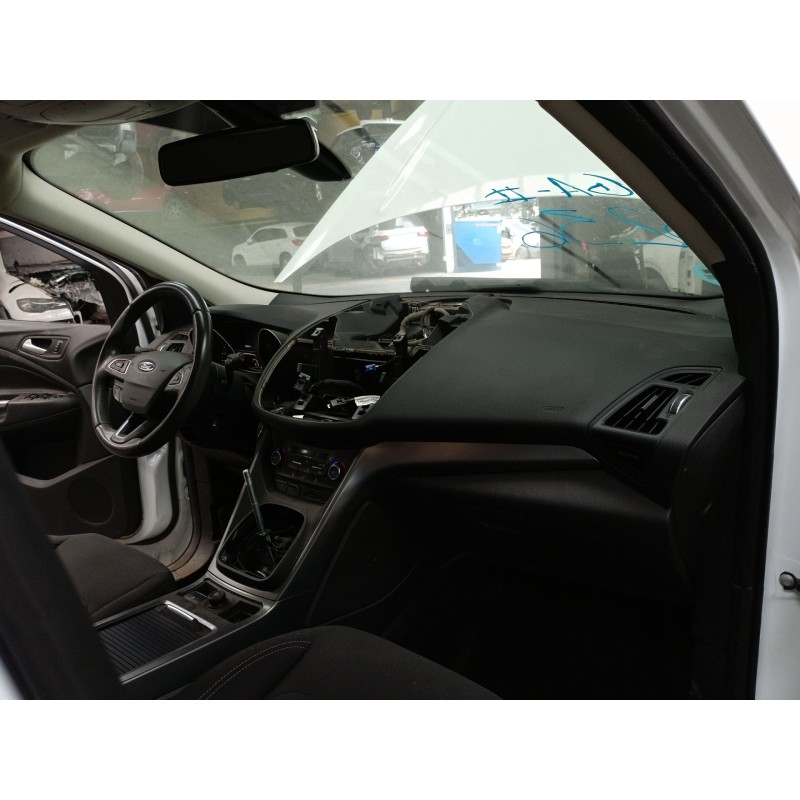 ford kuga ii (dm2) del año 2017