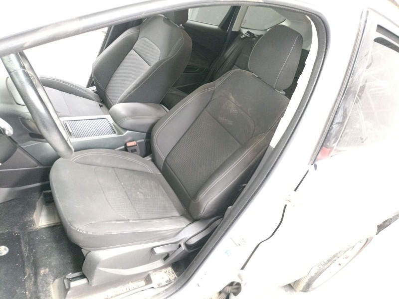 ford kuga ii (dm2) del año 2017