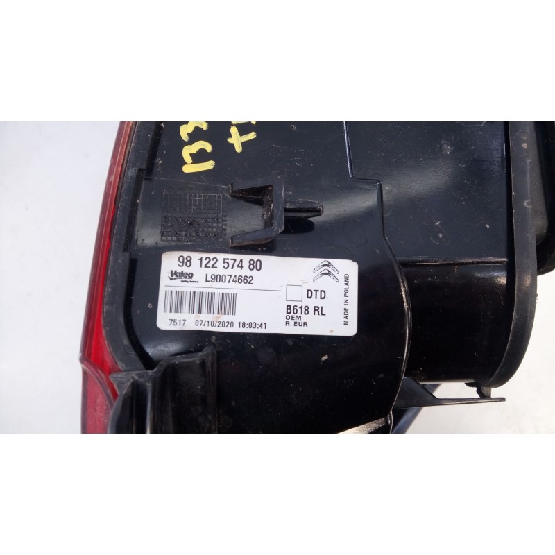 Recambio de piloto trasero derecho para citroën c3 iii (sx) 1.2 puretech 82 referencia OEM IAM 9812257480  