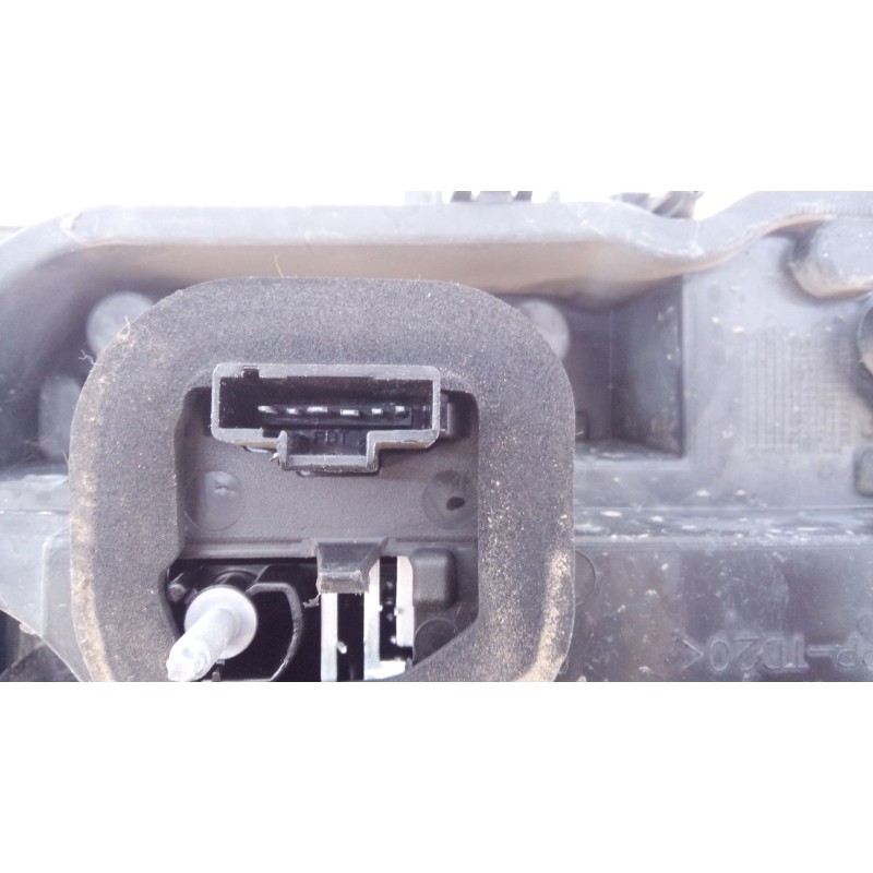 Recambio de piloto trasero derecho para citroën c3 iii (sx) 1.2 puretech 82 referencia OEM IAM 9812257480  