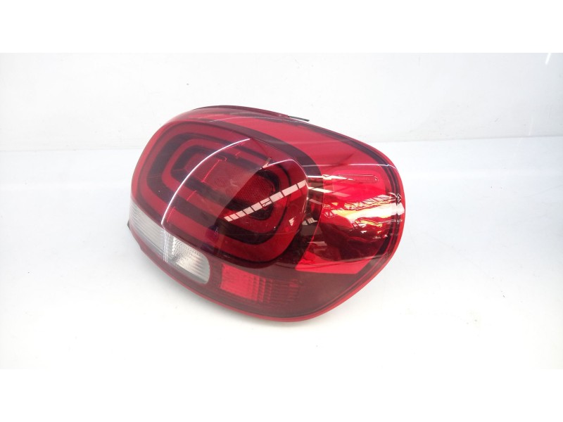 Recambio de piloto trasero derecho para citroën c3 iii (sx) 1.2 puretech 82 referencia OEM IAM 9812257480  