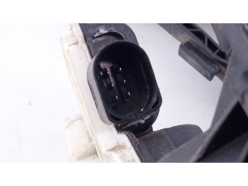 Recambio de cerradura puerta delantera derecha para seat ibiza (6j5) style referencia OEM IAM   