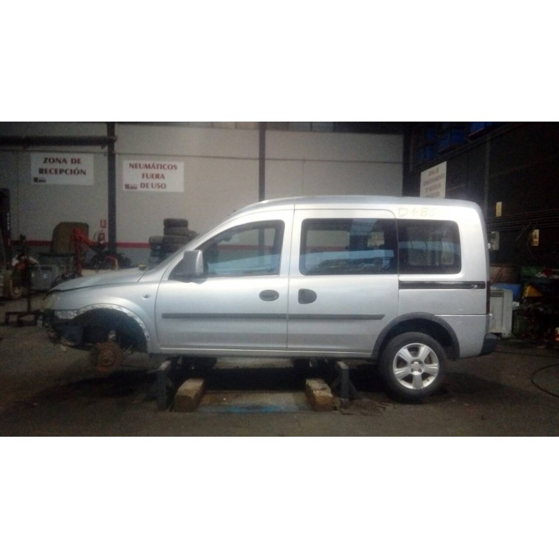 opel combo (corsa c) del año 2004