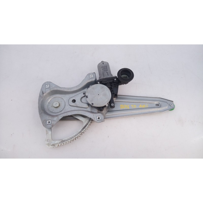 Recambio de elevalunas trasero derecho para toyota auris active referencia OEM IAM 973581100  